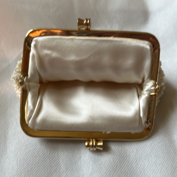 Vintage Hand Beaded Coin Purse - Picture 3 of 6